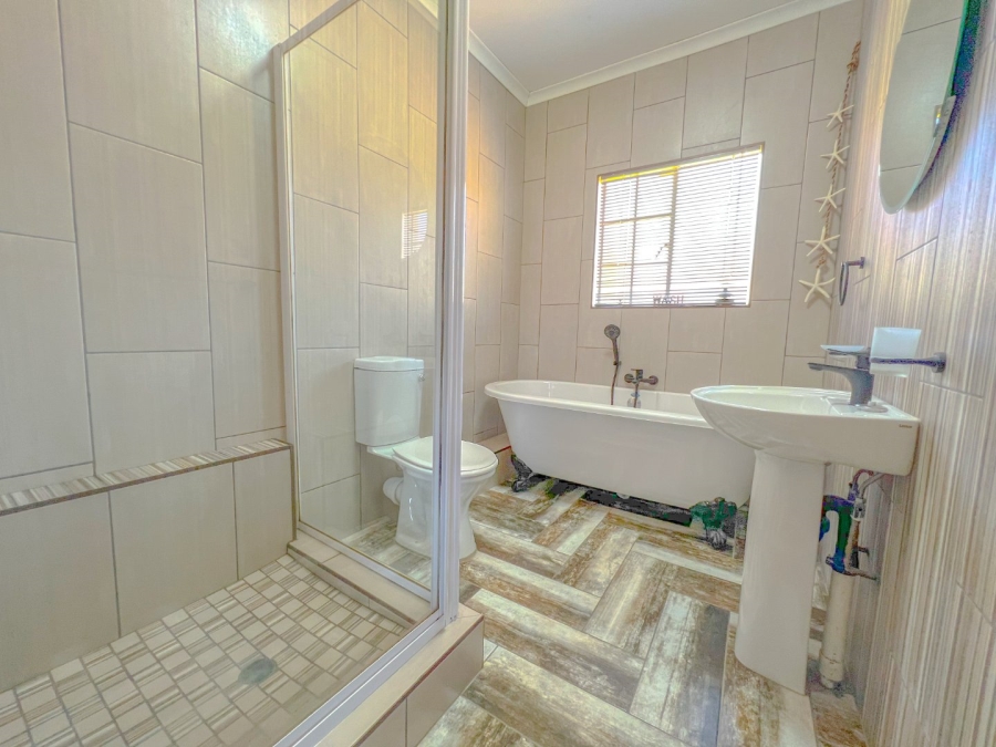 2 Bedroom Property for Sale in Sasolburg Free State